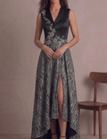 Elegante Vestido de Gala Bicolor con Cuerpo de Satén y Falda Asimétrica Texturizada