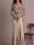 Vestido de Gala "Imperial" en Crepé Champán con Bordados Barrocos y Escote Ilusión