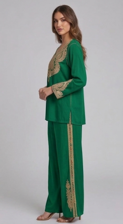 Elegante Conjunto de Caftán Marroquí de Dos Piezas en Verde Esmeralda y Bordados Dorados