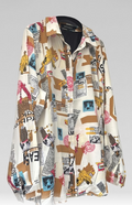 Camisa de Manga Larga con Estampado de Periódico y Arte Pop.