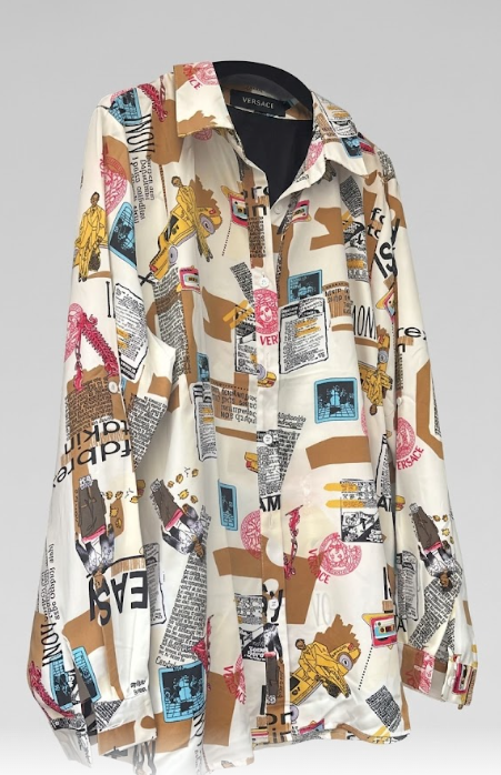 Camisa de Manga Larga con Estampado de Periódico y Arte Pop.