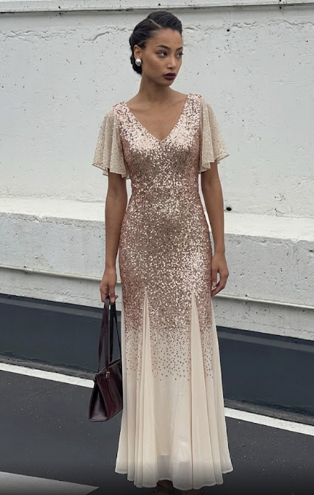 Vestido de Gala Oro Rosa con Degradé de Lentejuelas y Falda de Gasa.