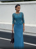 Vestido de Gala Azul Petróleo con Cuerpo de Encaje y Peplum.