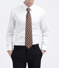 Elegante Corbata de Seda Jacquard con Micro-patrón Geométrico Art Déco.
