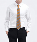 Corbata clásica de seda a rayas diagonales naranja y gris plata